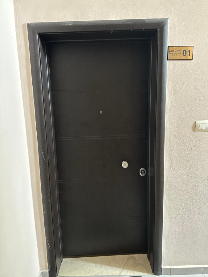 Apartmán Luxury Penthouse B&E Sarandë Exteriér fotografie